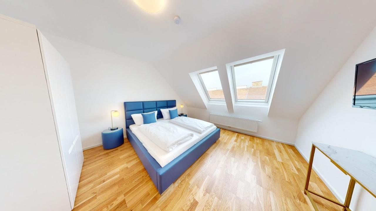 Alon Homes - Premium Center * Vienna