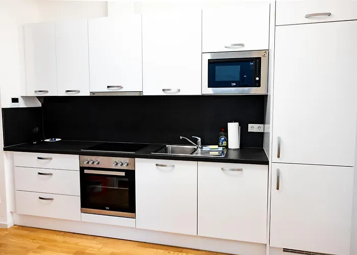 Alon Homes Vienna - Premium City Center Apartments