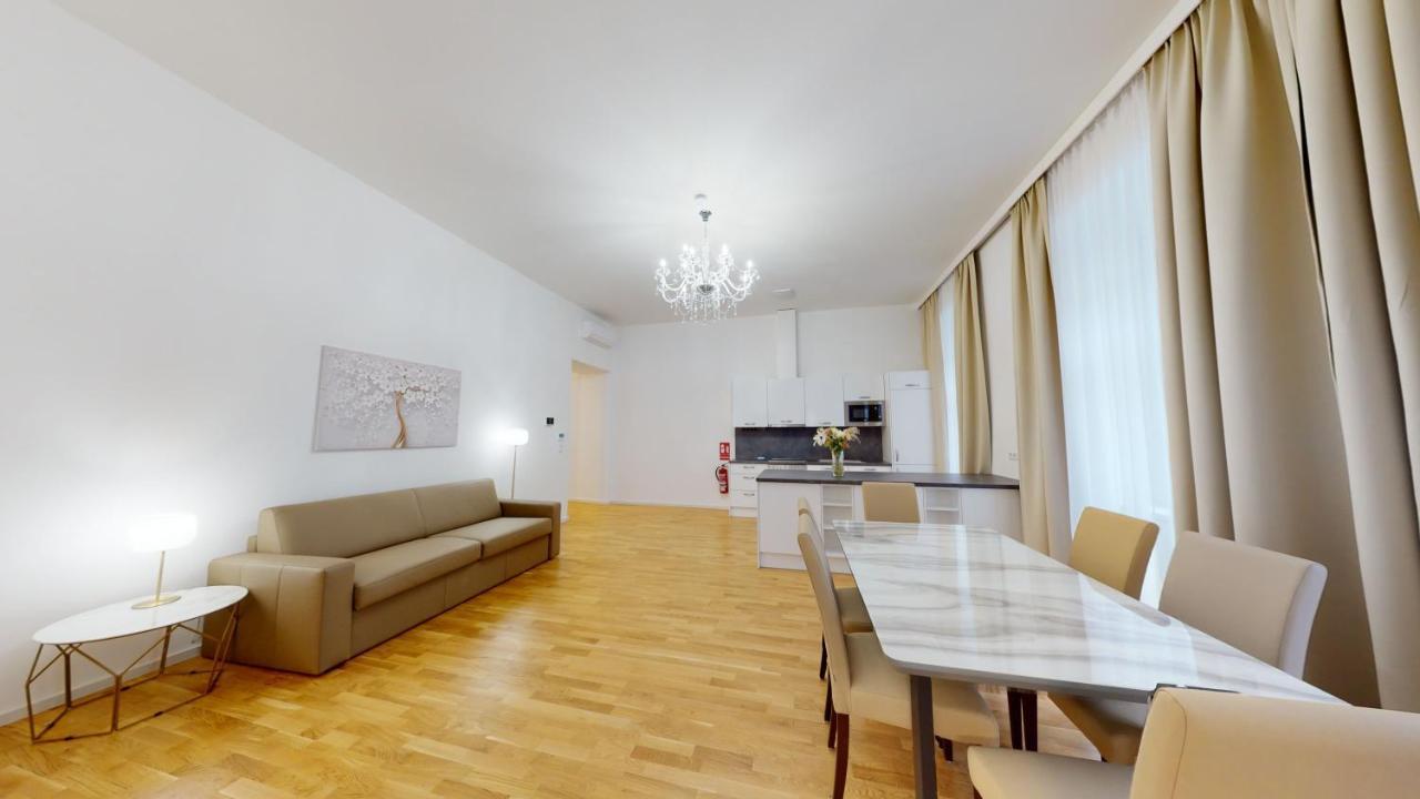 Alon Homes - Premium Center * Vienne